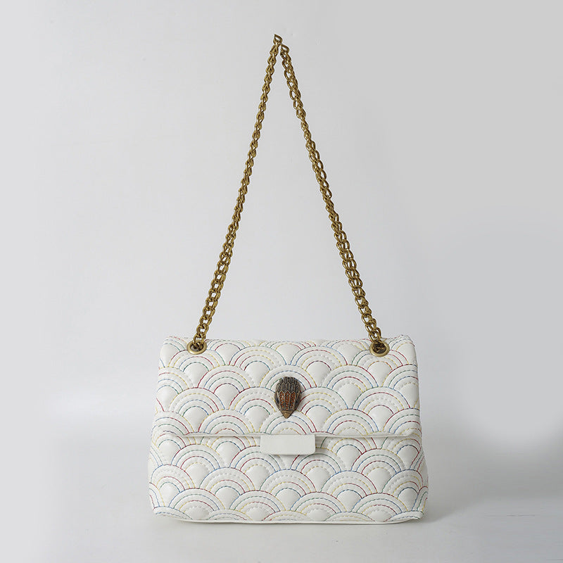 刺繍糸スクエアレインボーチェーンバッグ