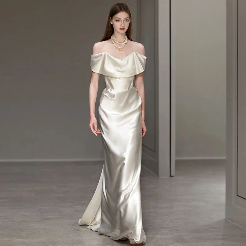 Modern Style Wedding Dress For queen