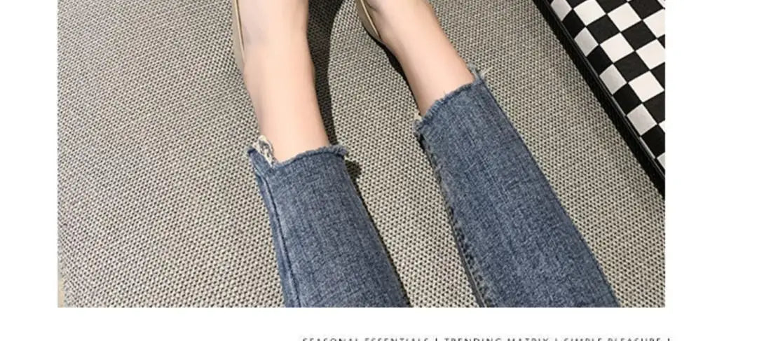 Women Fashion Pointed Toe Slip on Shoes