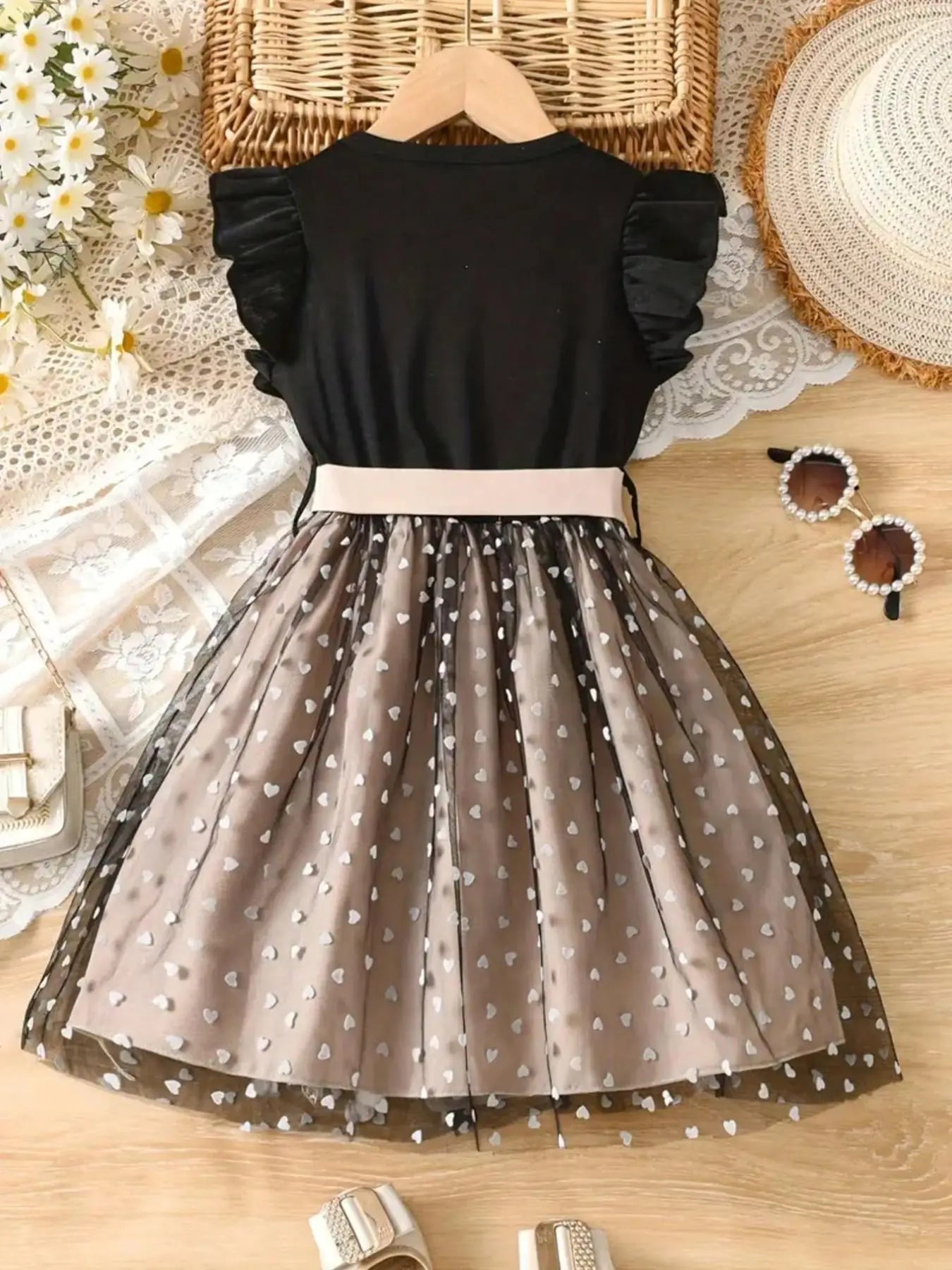 Casual and elegant summer short for princess